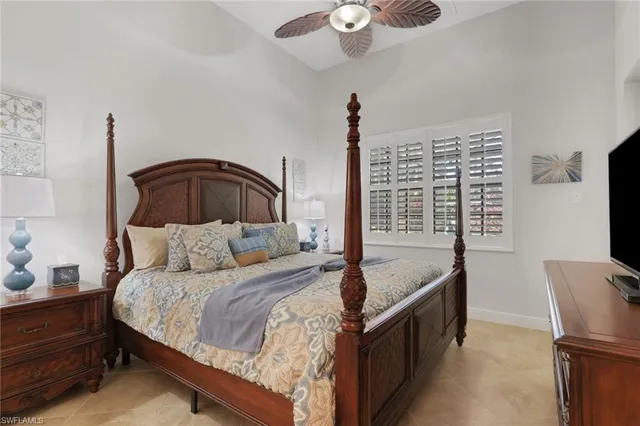 $2,500,000 | 5865 Hammock Isles Circle, Naples, FL 34119