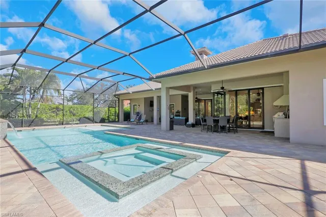 $2,500,000 | 5865 Hammock Isles Circle, Naples, FL 34119