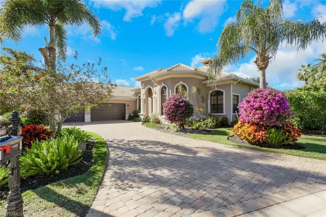 $2,500,000 | 5865 Hammock Isles Circle, Naples, FL 34119