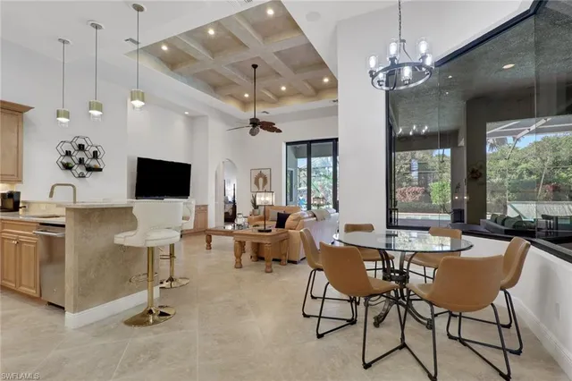 $2,500,000 | 5865 Hammock Isles Circle, Naples, FL 34119