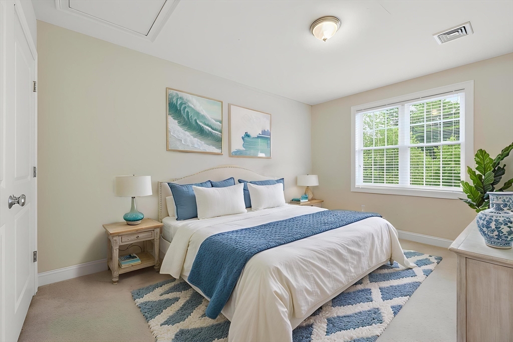 25 Sullivan Way Foxboro, MA 02035 - Photo 9 of 41