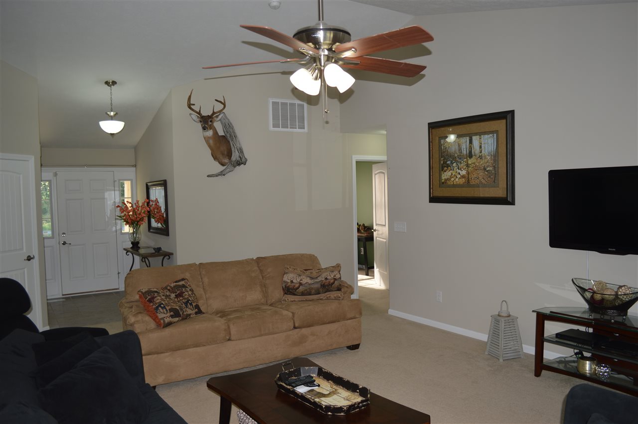 53777 Buckeye Road Mishawaka, IN 46545 - Photo 3 of 36 Gallery Image 3