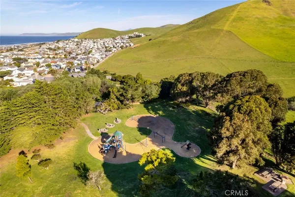 $1,975,000 | 3020 Ironwood Avenue, Morro Bay, CA 93442