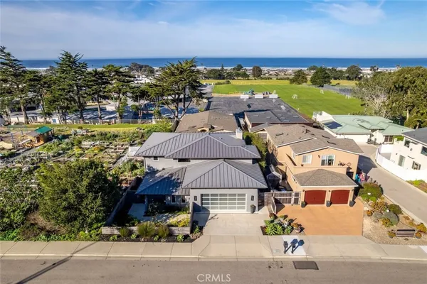 $1,975,000 | 3020 Ironwood Avenue, Morro Bay, CA 93442