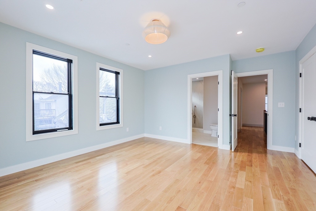 68 Rowe Street, Unit U:3 Boston, MA 02131 - Photo 10 of 17
