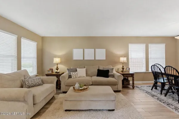 $371,000 | 2362 Tyson Lake Drive, Jacksonville, FL 32221