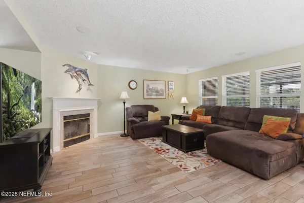 $371,000 | 2362 Tyson Lake Drive, Jacksonville, FL 32221