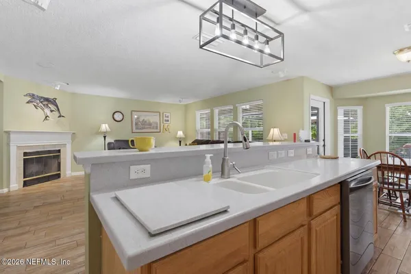 $371,000 | 2362 Tyson Lake Drive, Jacksonville, FL 32221