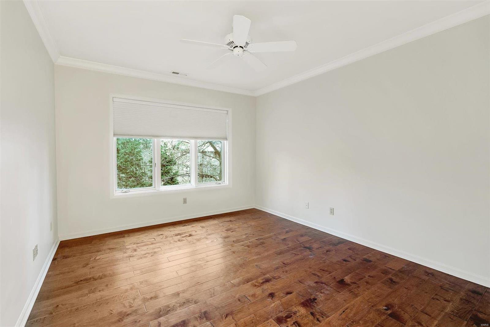 155 North Hanley Road, Unit 203 St. Louis, MO 63105 - Photo 8 of 17