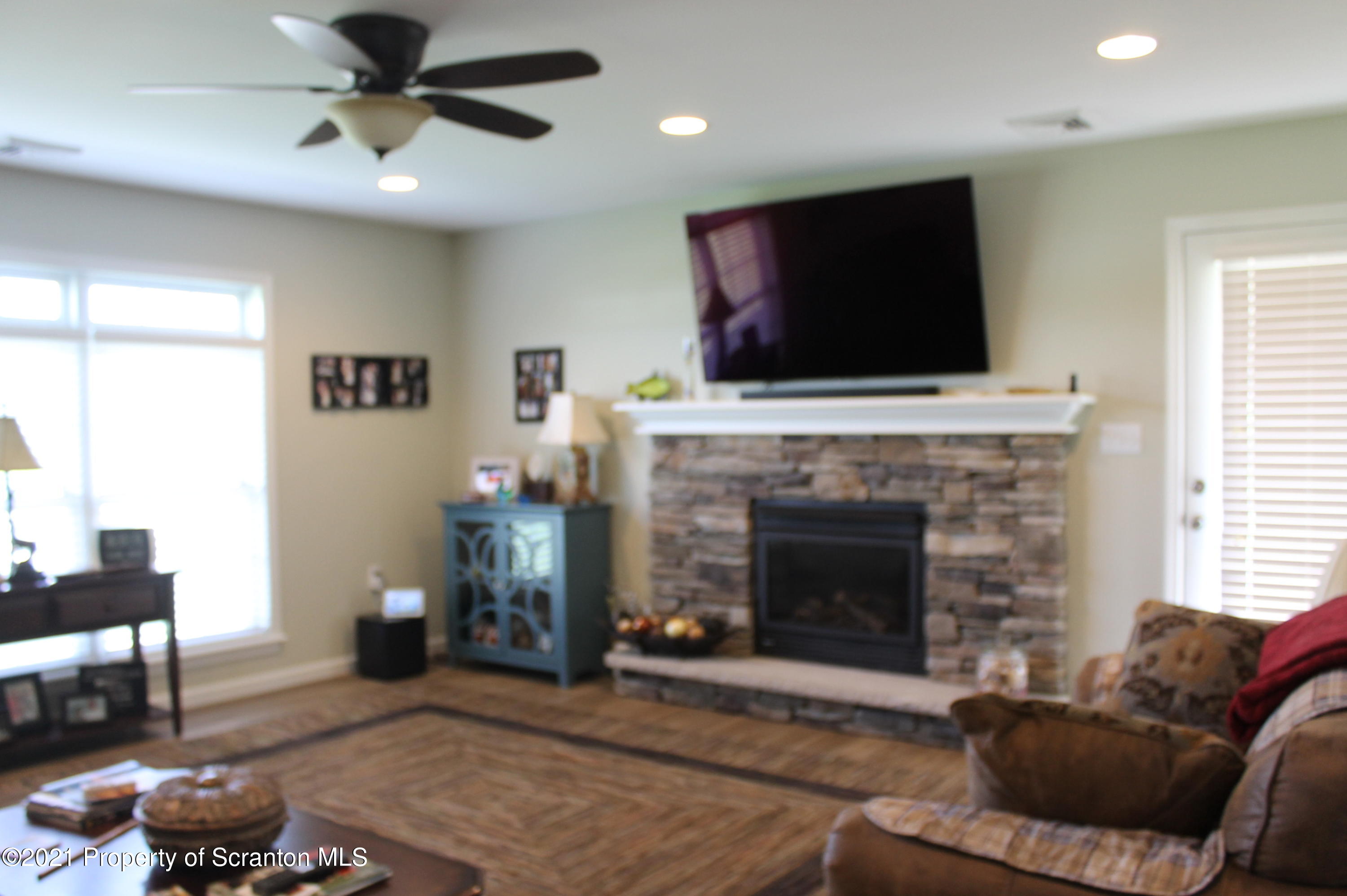 1643 Falls Road Clarks Summit, PA 18411 - Photo 11 of 19 Gallery Image 11