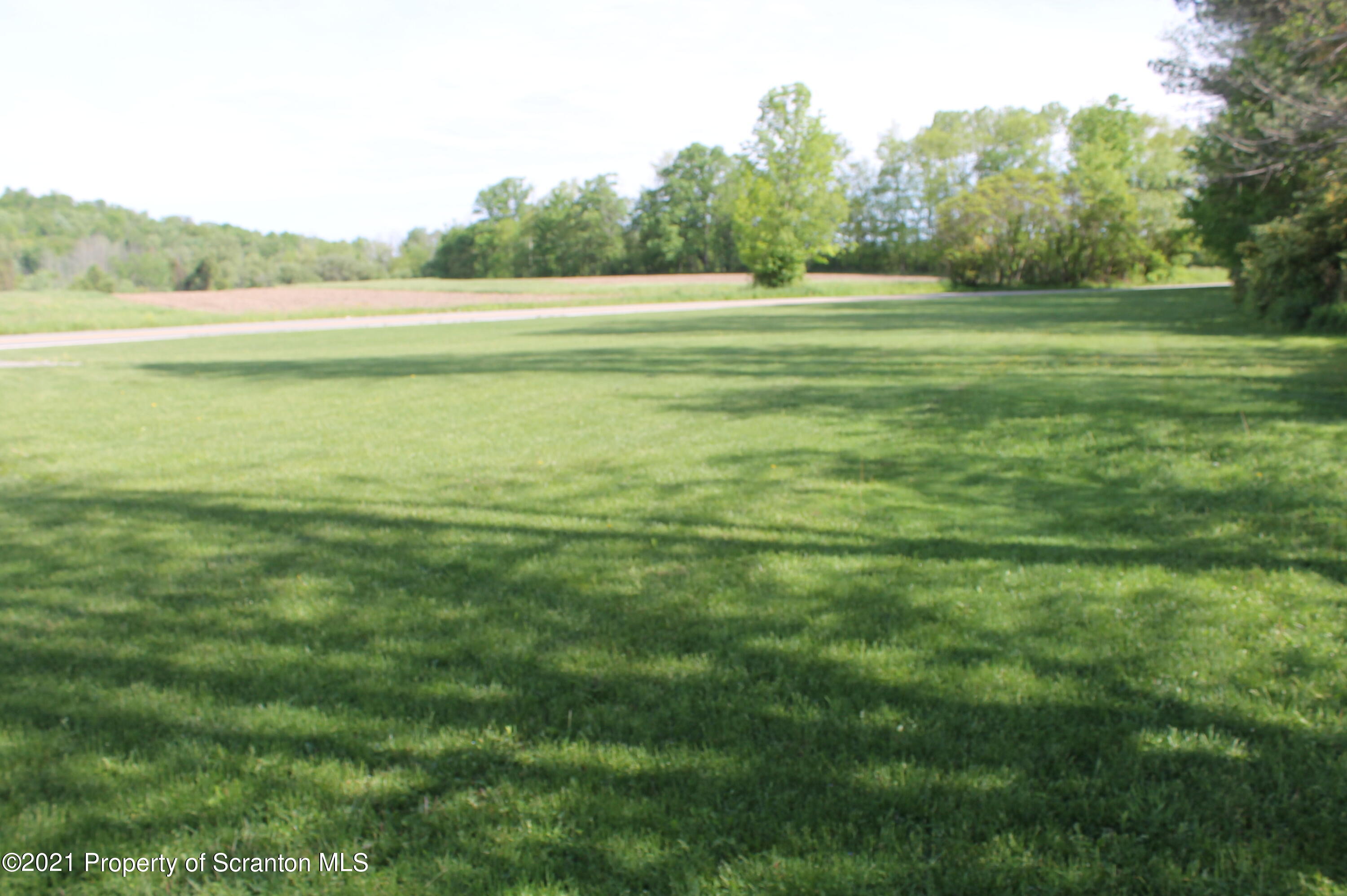 1643 Falls Road Clarks Summit, PA 18411 - Photo 13 of 19 Gallery Image 13