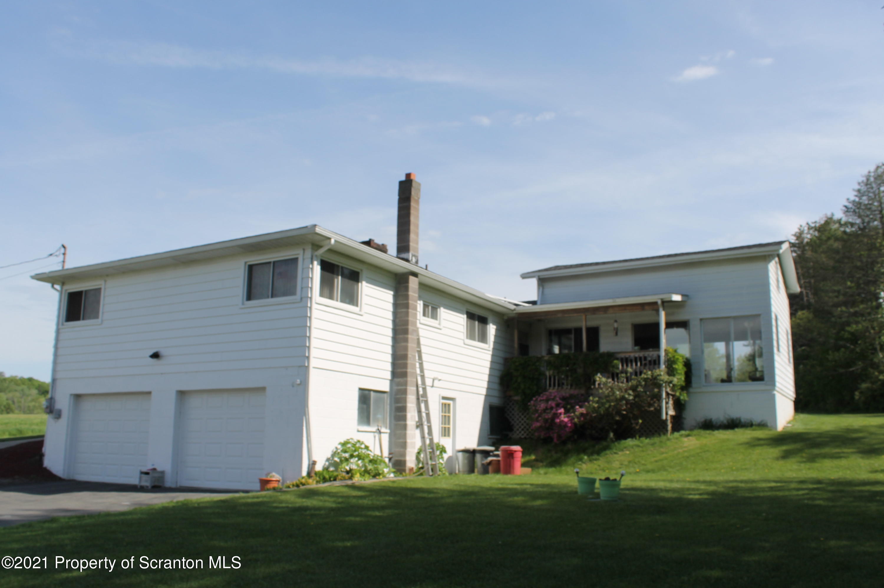 1643 Falls Road Clarks Summit, PA 18411 - Photo 14 of 19 Gallery Image 14