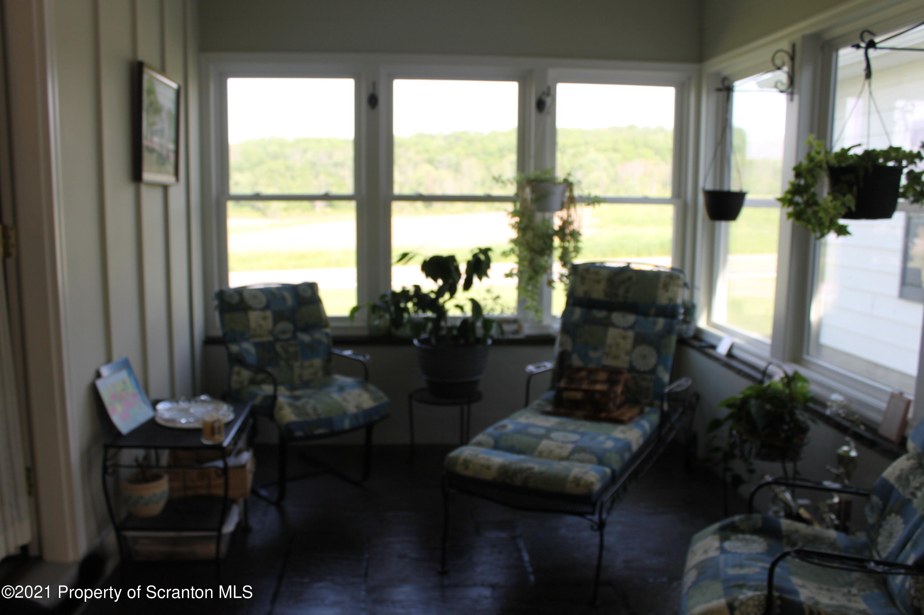 1643 Falls Road Clarks Summit, PA 18411 - Photo 8 of 19 Gallery Image 8