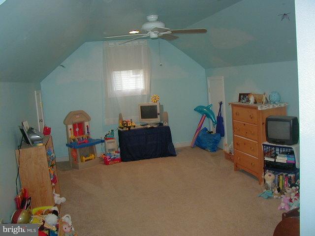 1877 Wilderness Road Lancaster, PA 17603 - Photo 13 of 15 Gallery Image 13