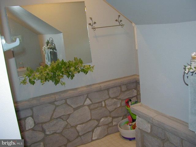 1877 Wilderness Road Lancaster, PA 17603 - Photo 15 of 15 Gallery Image 15