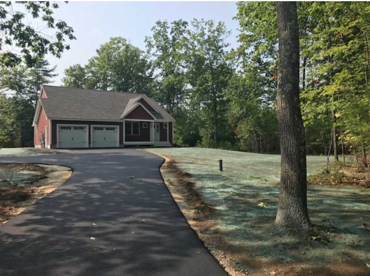 54 Tolend Road, Unit 4 Barrington, NH 03825 - Photo 1 of 11