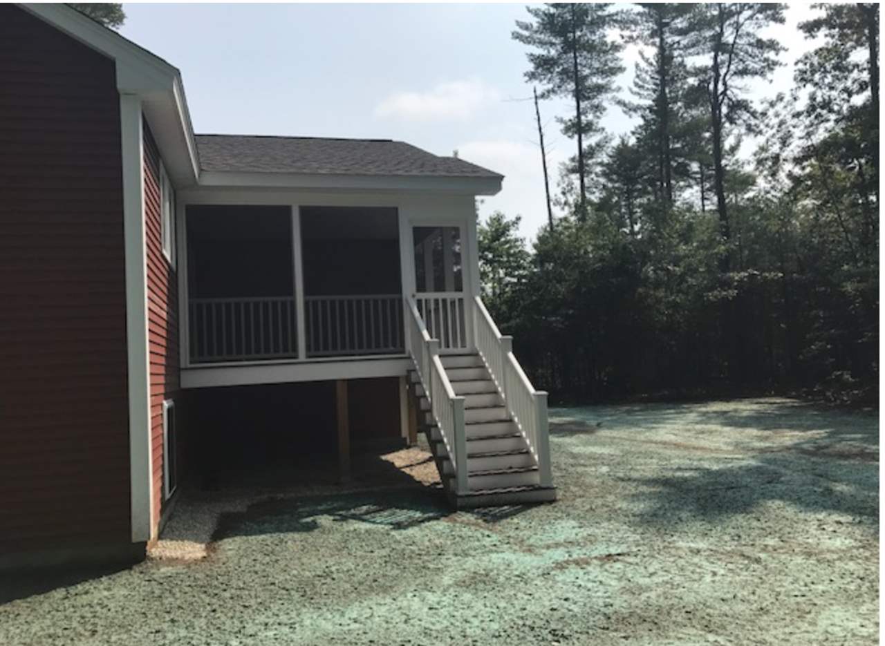 54 Tolend Road, Unit 4 Barrington, NH 03825 - Photo 3 of 11