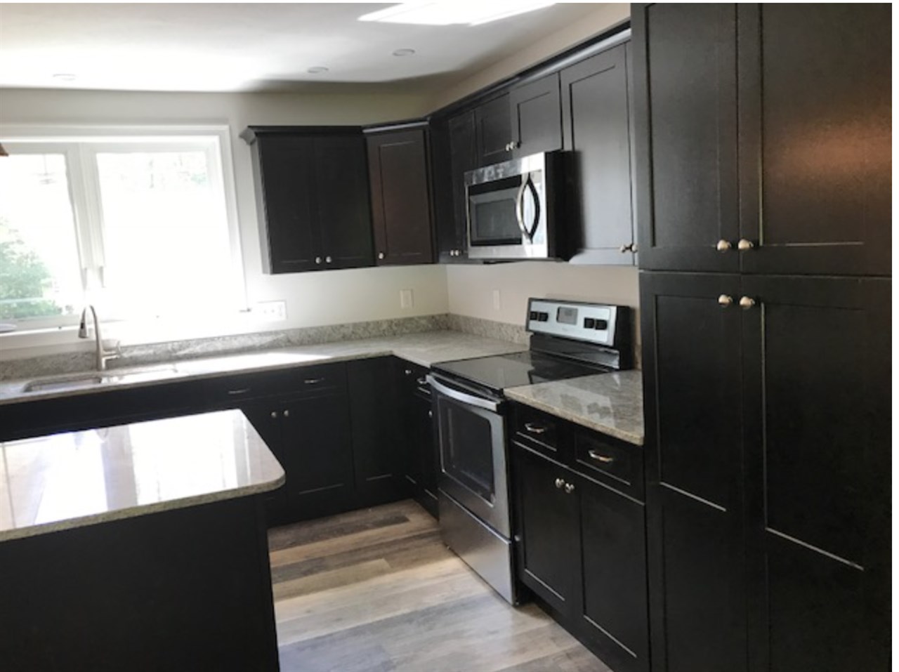 54 Tolend Road, Unit 4 Barrington, NH 03825 - Photo 6 of 11