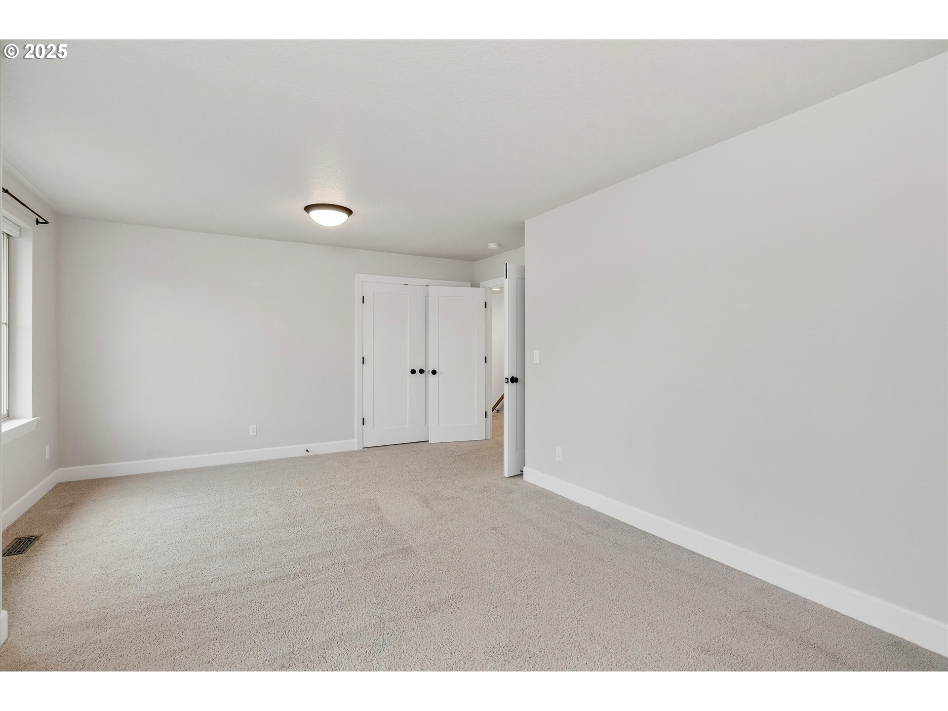 1009 Northeast 17th Avenue Canby, OR 97013 - Photo 22 of 30 Bonus Room