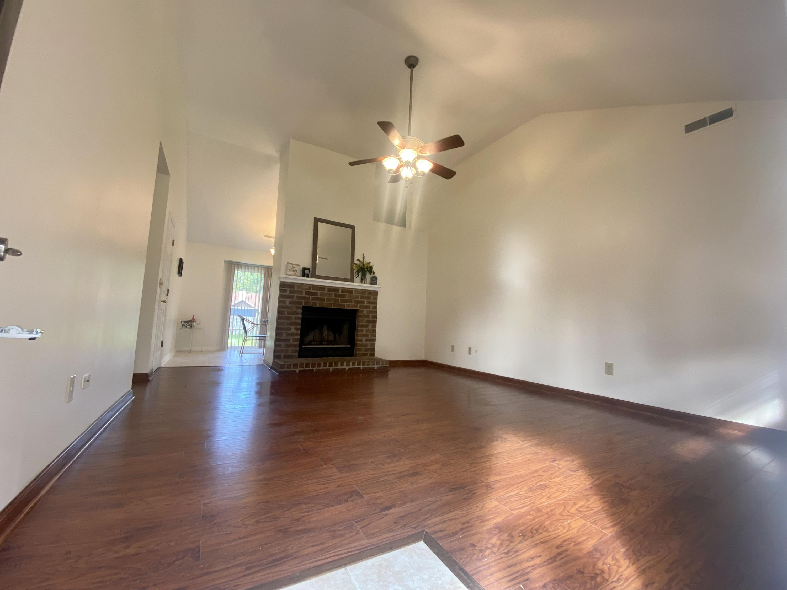 616 Oxford Road Ladson, SC 29456 - Photo 3 of 15 0B0FD25F-9372-4EC5-9DC3-953465252D99
