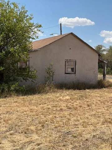 a backyard of a house