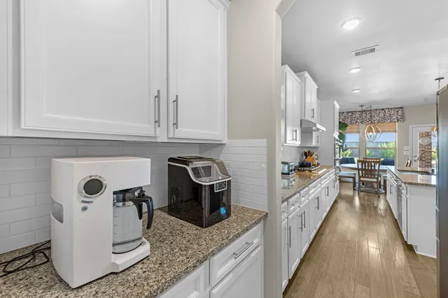 $695,000 | 1429 Talco Garden Court, League City, TX 77573