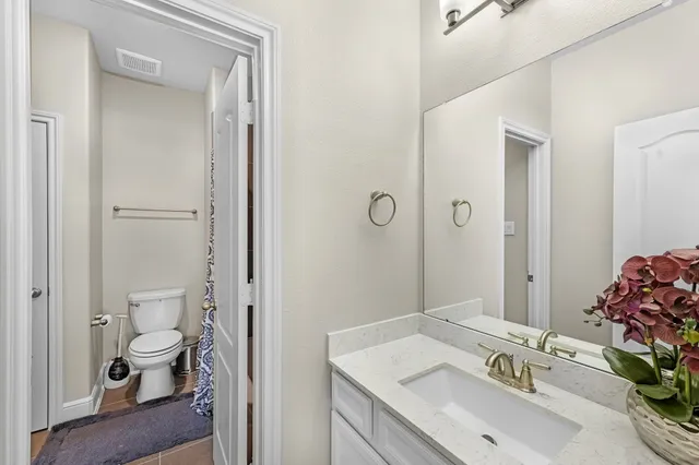 $695,000 | 1429 Talco Garden Court, League City, TX 77573