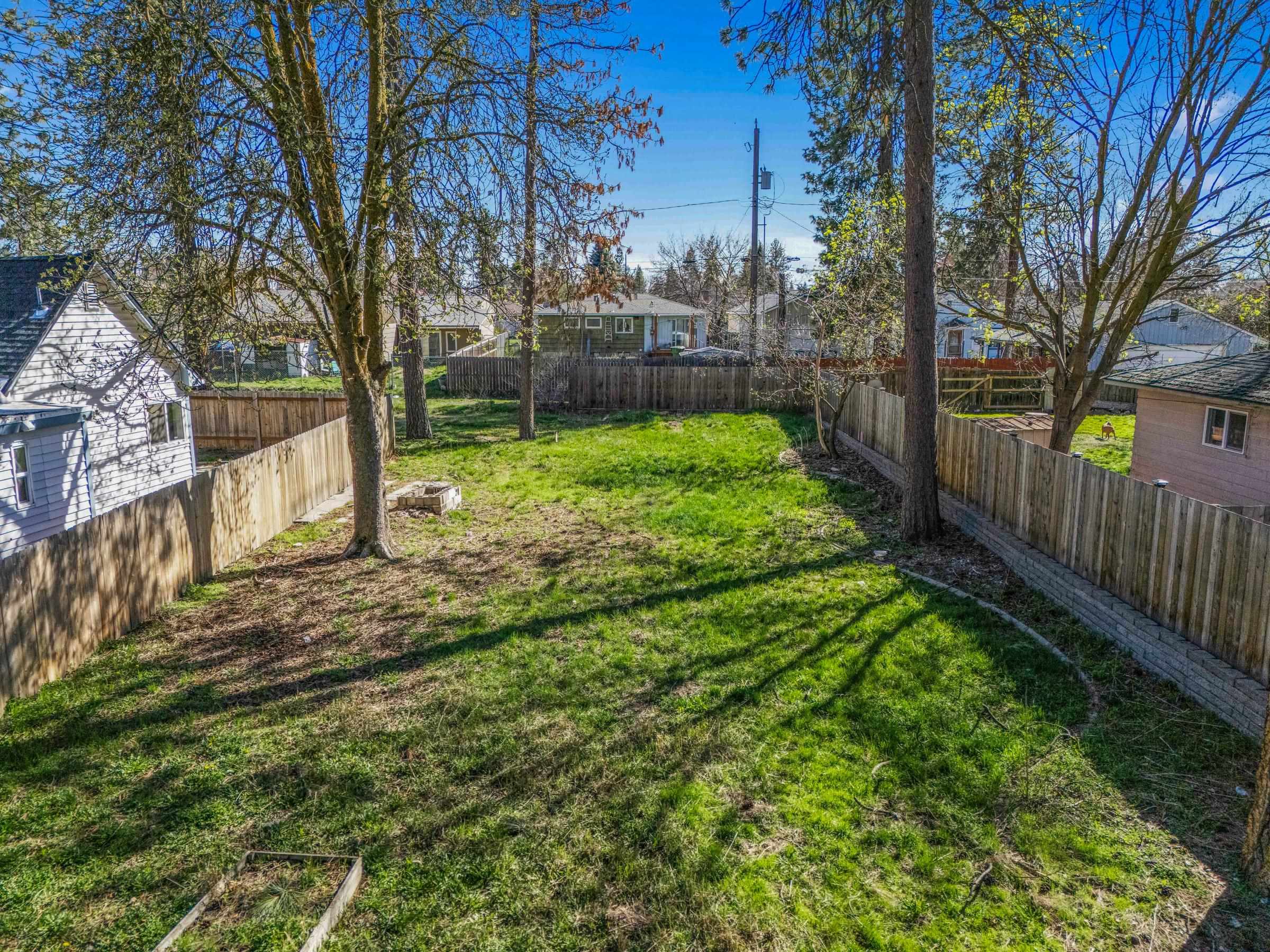 1307 West Decatur Avenue Spokane, WA 99205 - Photo 3 of 8 Gallery Image 3