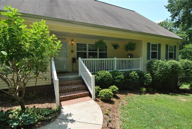 276 Murrell Road Dickson, TN 37055 - Photo 3 of 20 You and your guests will be welcomed by the pretty front walkway, leading to the covered front porch. The landscaping all around the home features easy-care, established plants and drought-tolerant perennials for all seasons.
