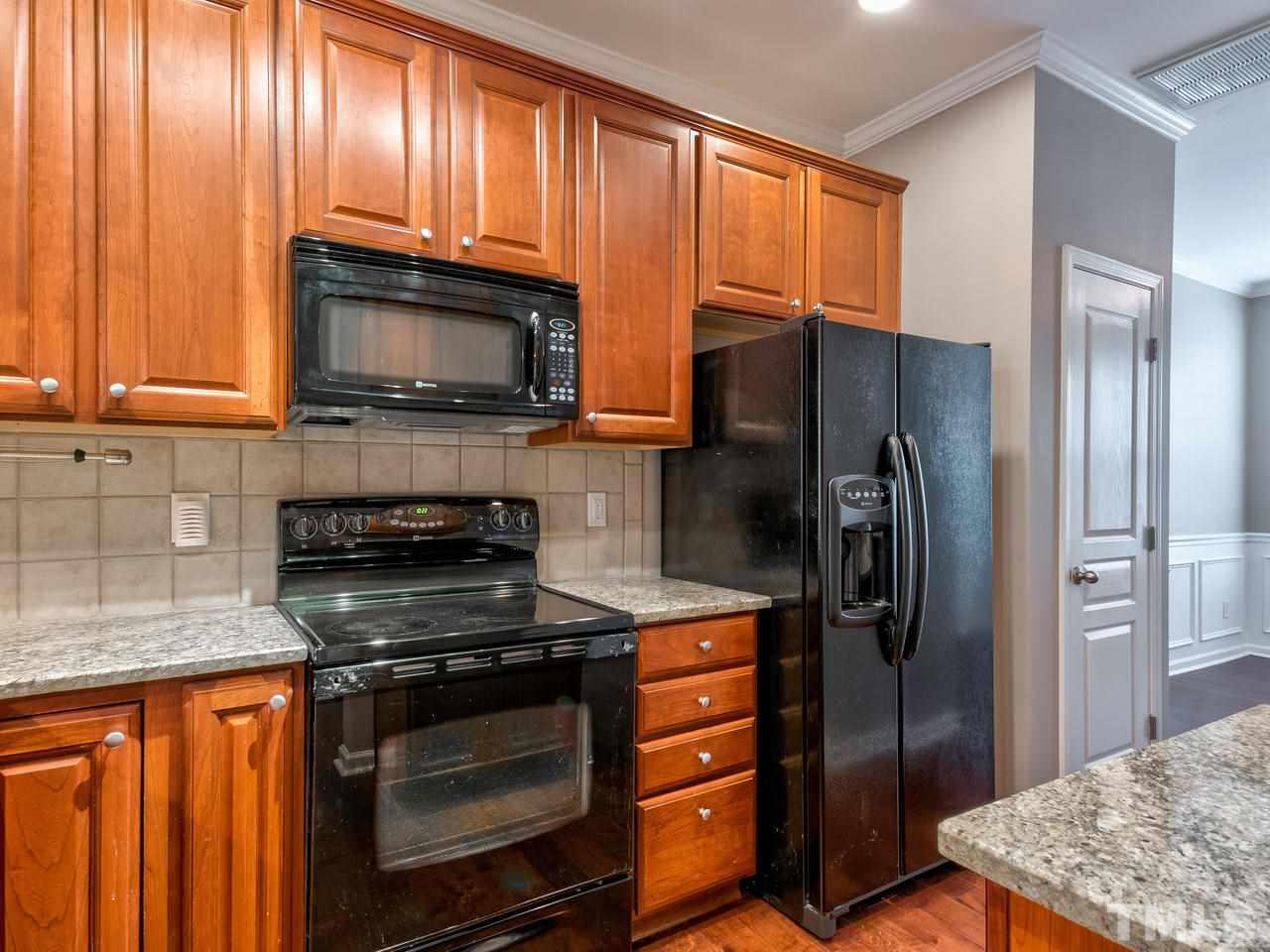 7635 Satinwing Lane Raleigh, NC 27617 - Photo 9 of 25