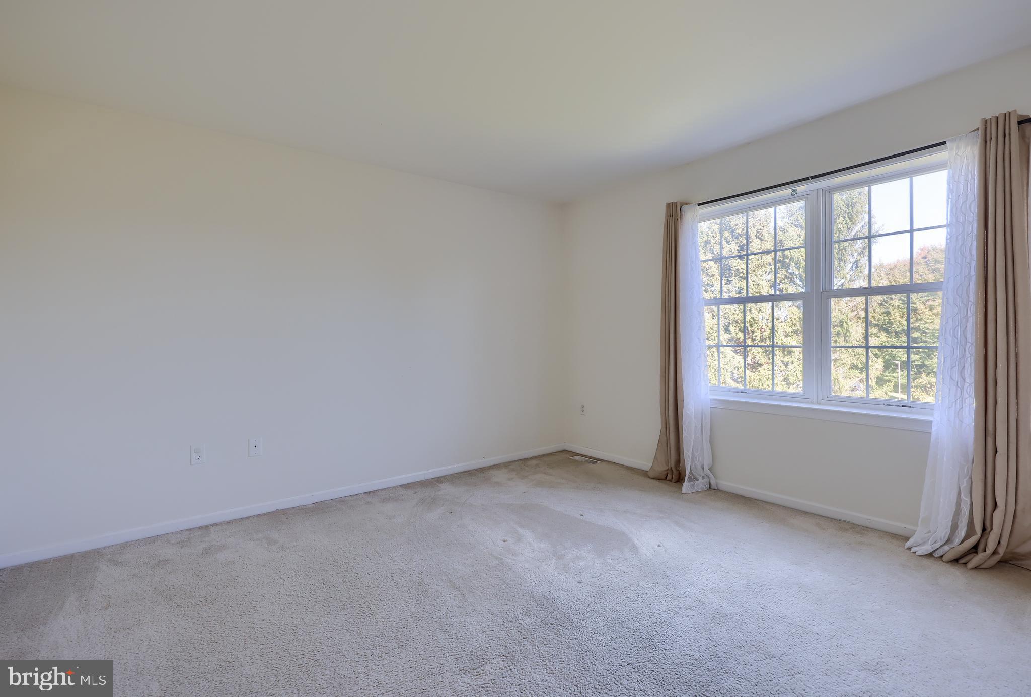327 Squire Lane Lititz, PA 17543 - Photo 28 of 48 an empty room with a window