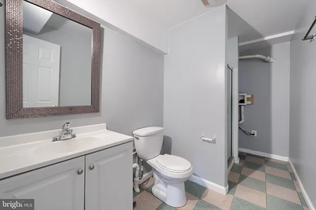 $560,000 | 327 Squire Lane, Lititz, PA 17543