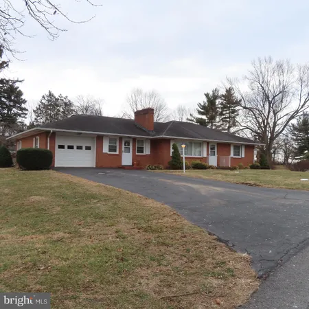 $319,900 | 16820 Petmar Circle, Hagerstown, MD 21742