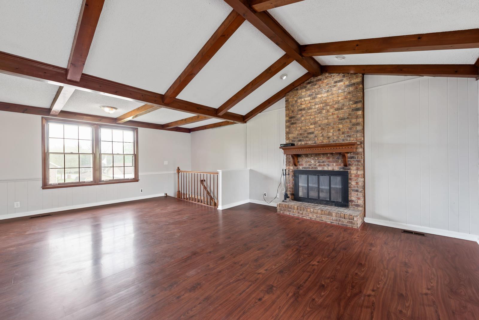 189 Cherokee Road Hendersonville, TN 37075 - Photo 5 of 19 Main Living Room