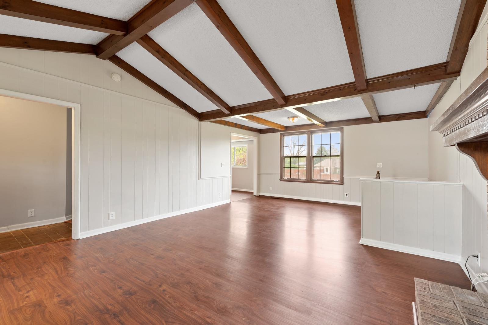 189 Cherokee Road Hendersonville, TN 37075 - Photo 6 of 19 Gallery Image 6