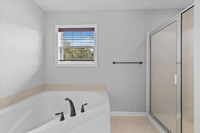 $649,990 | 8490 Moraine Circle, Shakopee, MN 55379