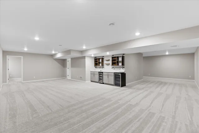 $649,990 | 8490 Moraine Circle, Shakopee, MN 55379