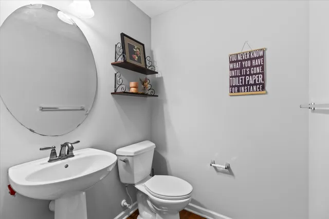 $649,990 | 8490 Moraine Circle, Shakopee, MN 55379