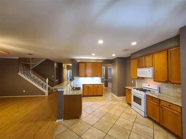 $2,995 | 1 Watergrove Court, Mansfield, TX 76063