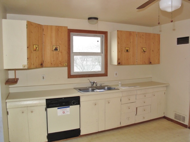 3408 North Lockwood Road Spokane, WA 99206 - Photo 4 of 20 Gallery Image 4