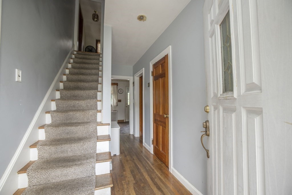 258 High Street Taunton, MA 02780 - Photo 12 of 30
