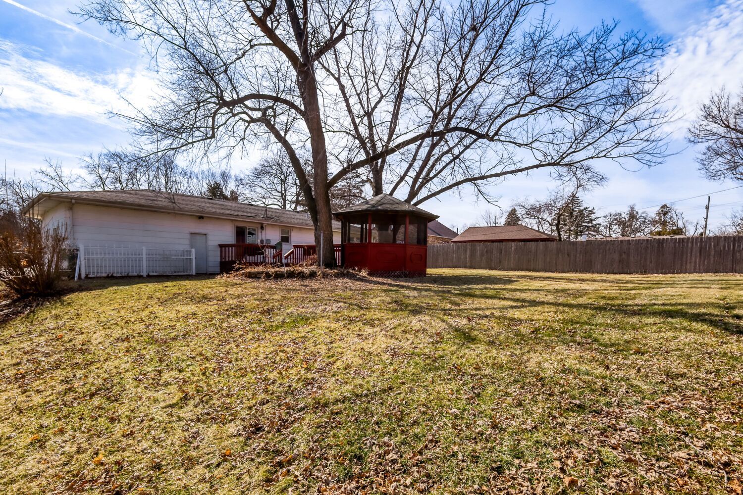340 West Middle Street South Elgin, IL 60177 - Photo 26 of 28 a front view of house with yard and trees