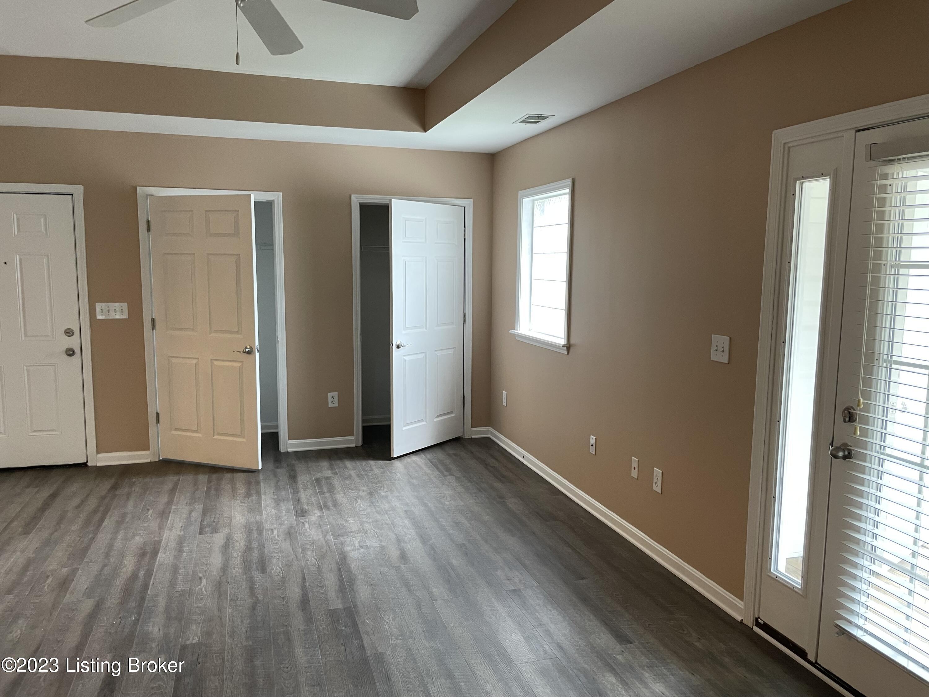 8832 Moody Road Louisville, KY 40219 - Photo 6 of 18 IMG-3570