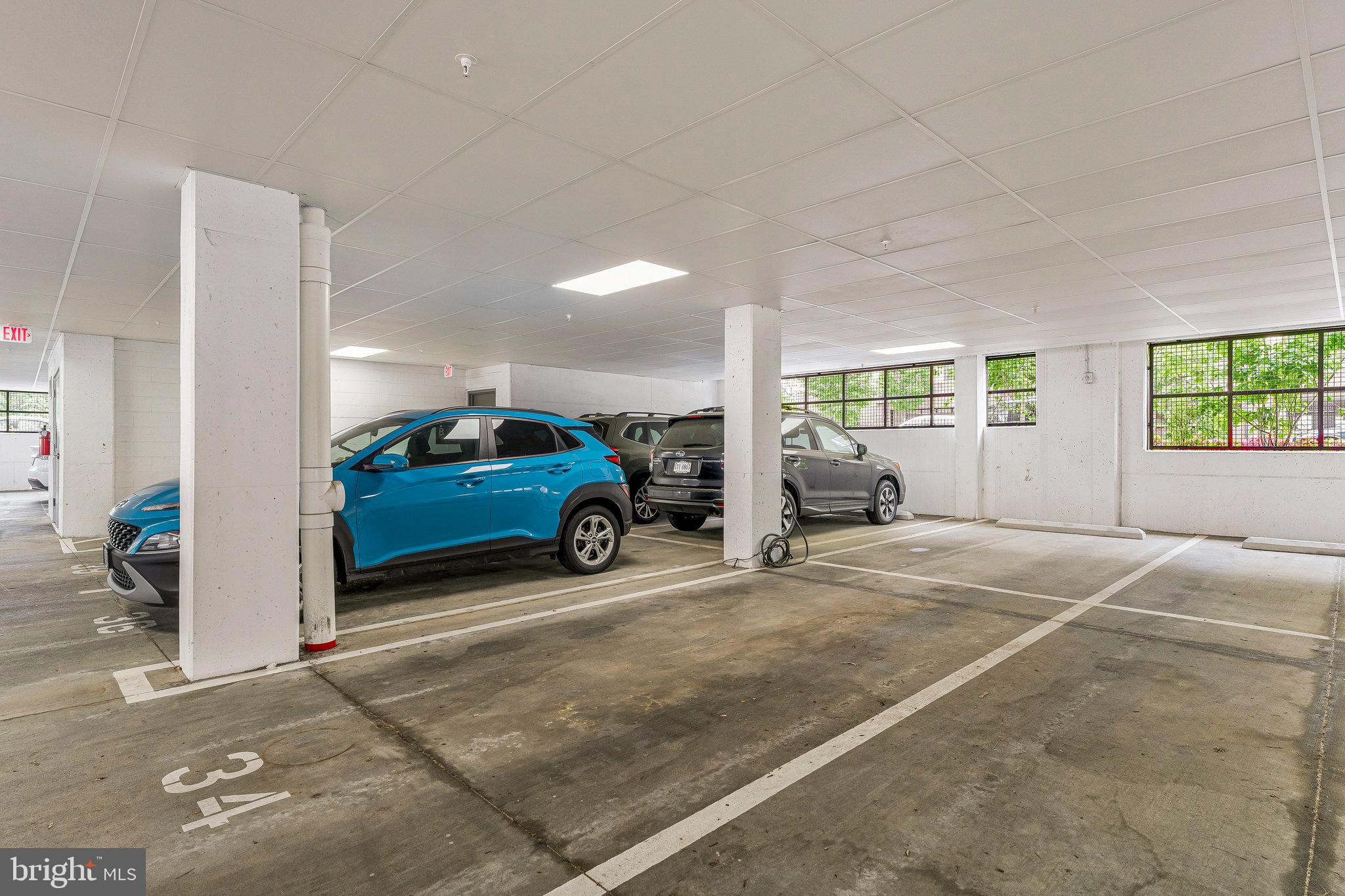 2320 Field Point Road, Unit 4405 Herndon, VA 20171 - Photo 27 of 32 Tandem 2 garage parking spaces