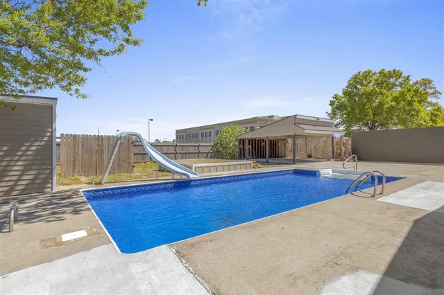 $325,000 | 4125 Mary Ann Lane, Lake Charles, LA 70605