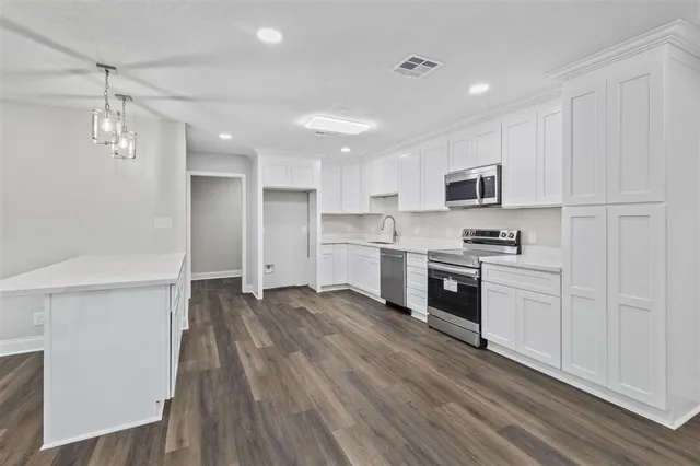 $325,000 | 4125 Mary Ann Lane, Lake Charles, LA 70605