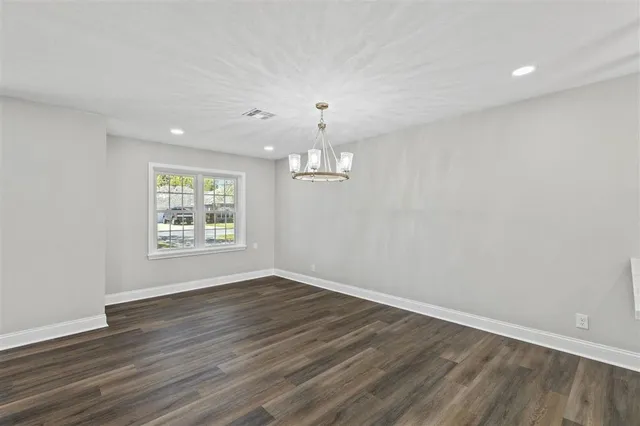 $325,000 | 4125 Mary Ann Lane, Lake Charles, LA 70605