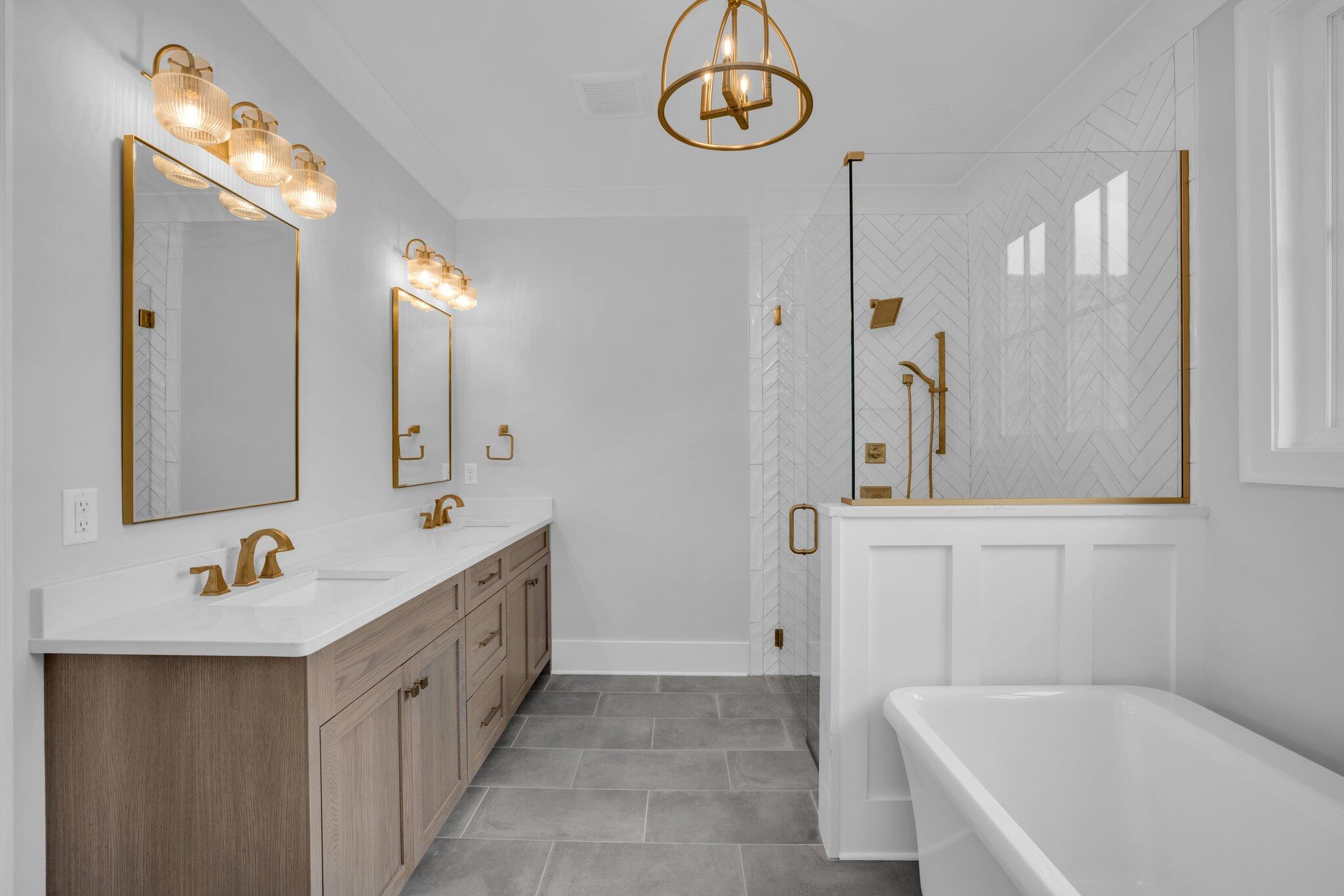 1274 London Wds Way, Unit 34 Apison, TN 37302 - Photo 17 of 31 Spacious master bath