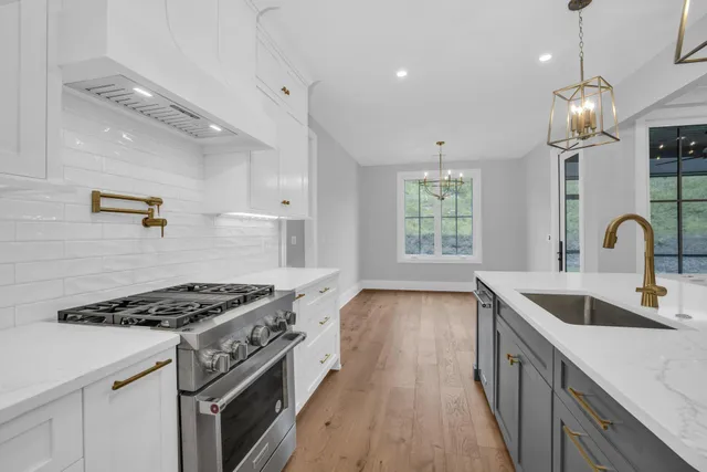 $699,900 | 1274 London Wds Way, Unit 34, Apison, TN 37302