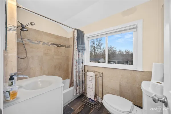 $224,900 | 106 Blackhawk Drive, Park Forest, IL 60466